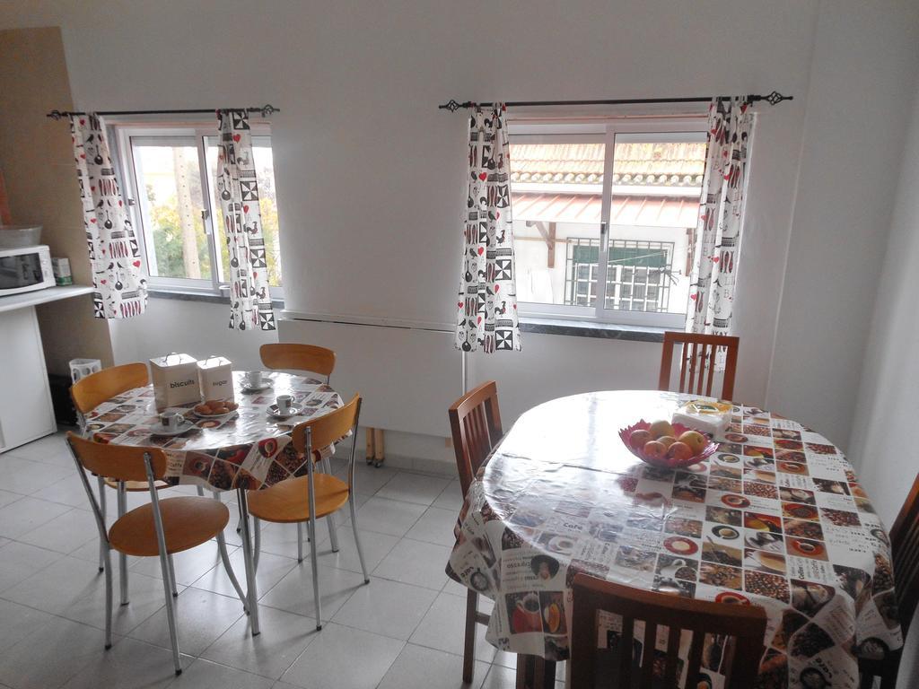 Lisbon Cosy Hostel ภายนอก รูปภาพ